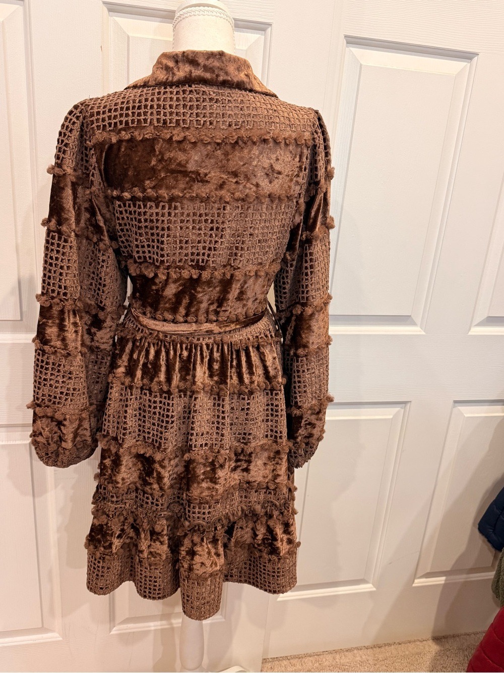 NWT LOVELO Brown Velvet Crochet Boho Shirt Dress S - Picture 11 of 12